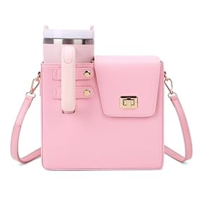 アーペーセー（A.P.C.）のウォーターボトルホルダー A.P.C.」がレザーグッズなどのアクセサリーコレクションを揃えた